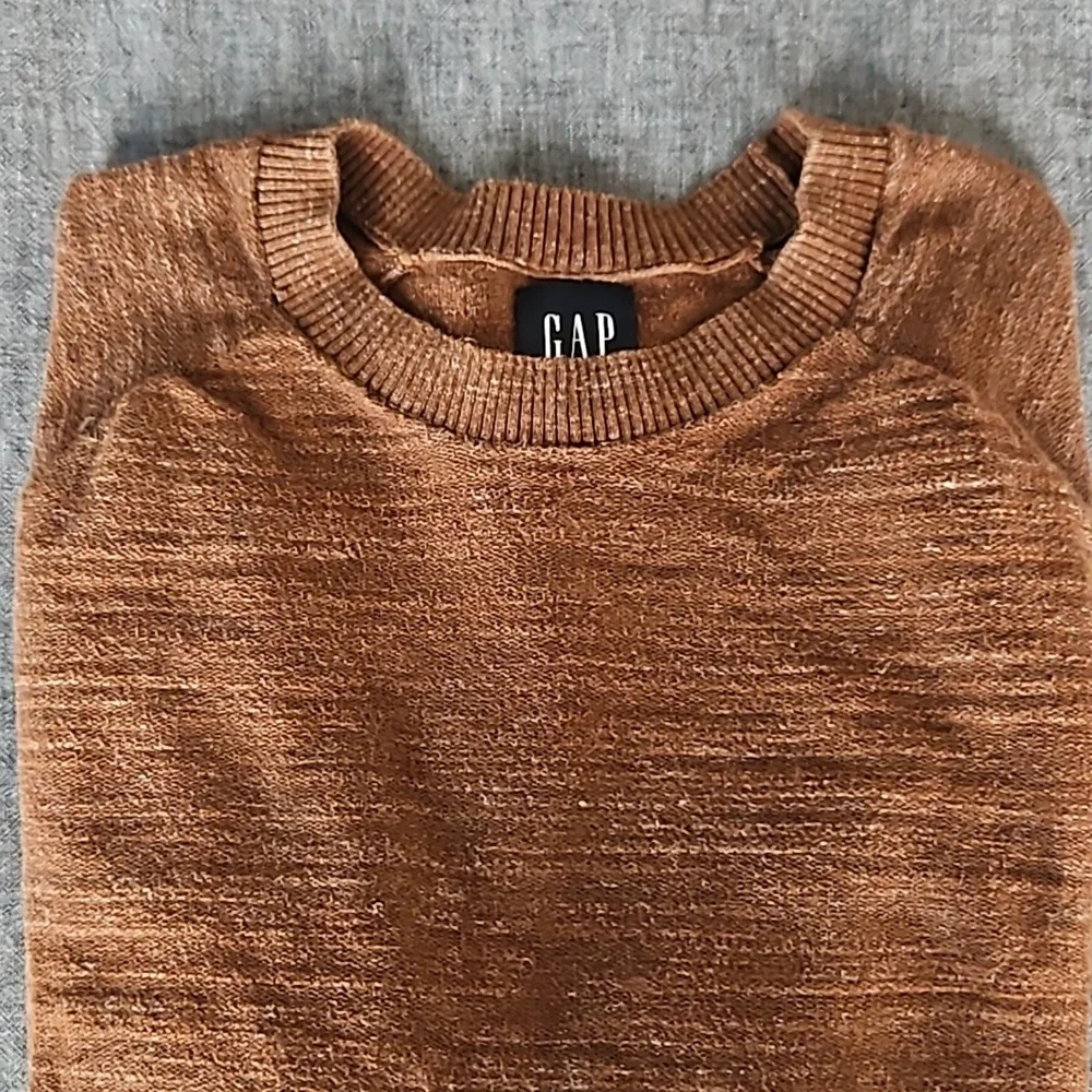 Banana Republic crew neck sweater - Picture 3 of 4